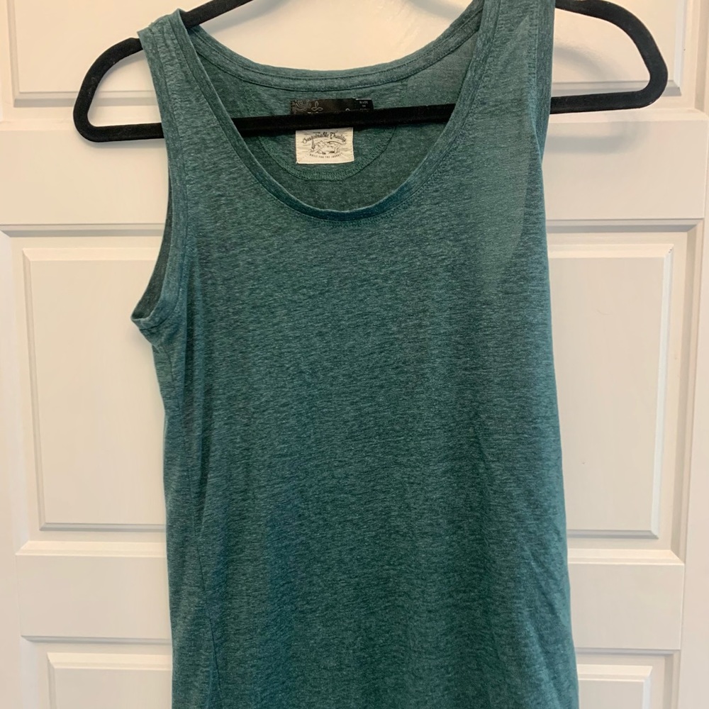 Prana women’s tank, hardly worn